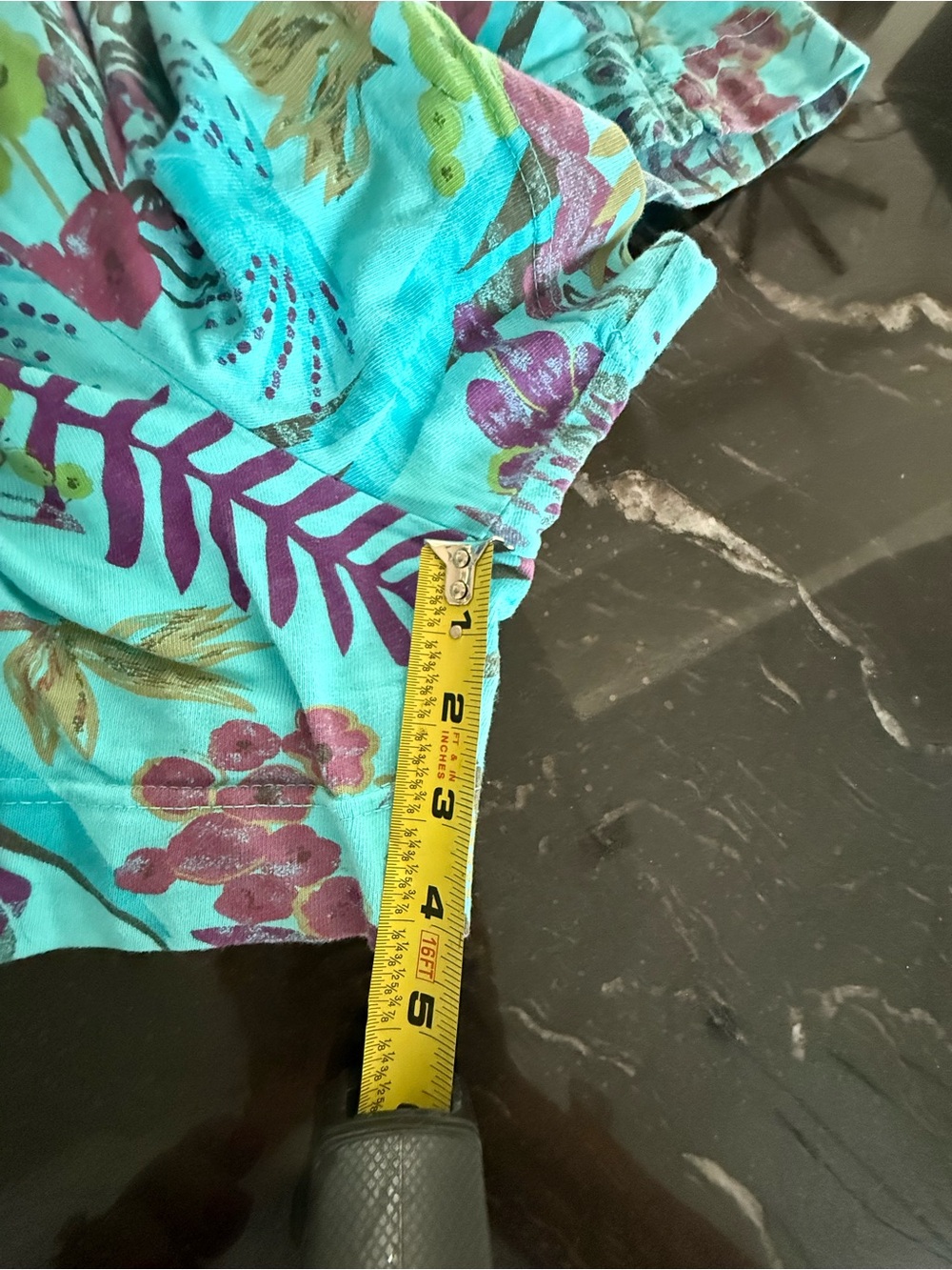 Turquoise Floral Tropical Print Shorts I fresh produce in size XL - Picture 9 of 10